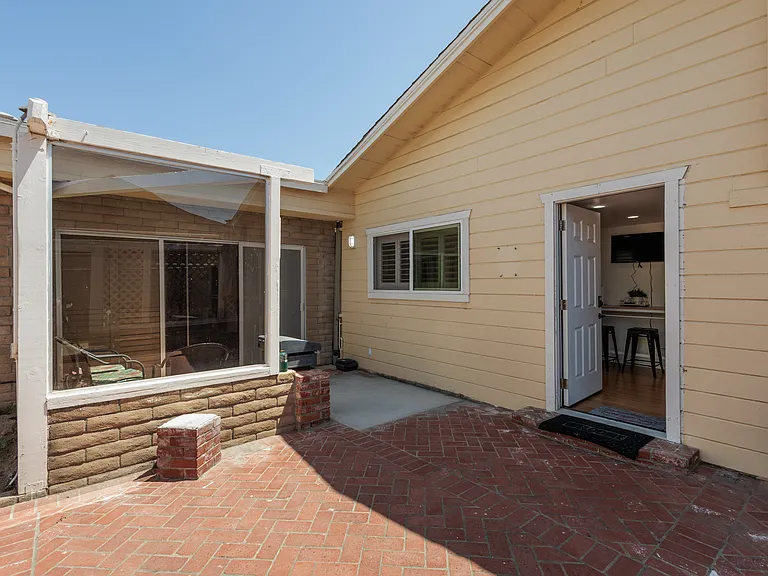 150 Pinal Ave #A — Photo 17