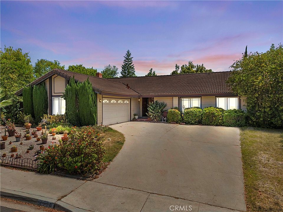 1st image of 2860 Birchcreek Pl