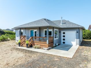 1223 E Ocean Shores Blvd SW, Ocean Shores, WA 98569