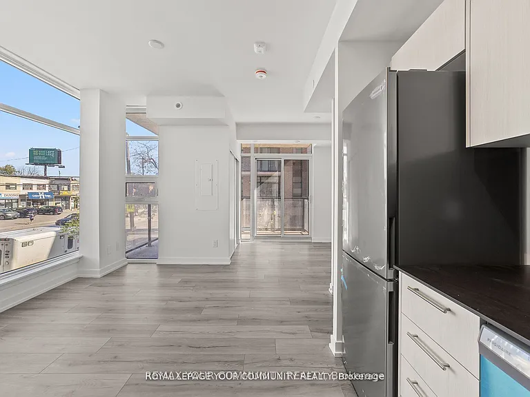 851 Sheppard Ave W #11 — Photo 14