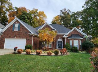 12232 Hampton Place Dr, Charlotte, NC 28269