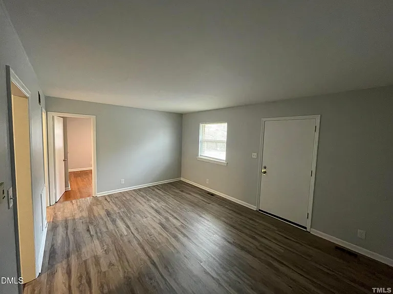 334 Clark St #A — Photo 9