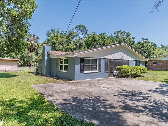 3rd image of 11110 Riverview Dr