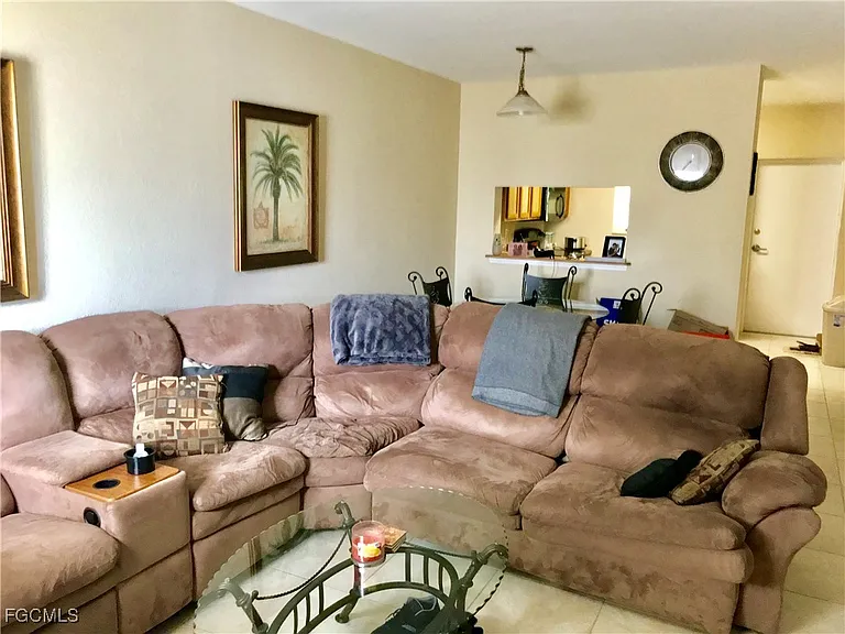 8423 Bernwood Cove Loop #403 — Photo 9