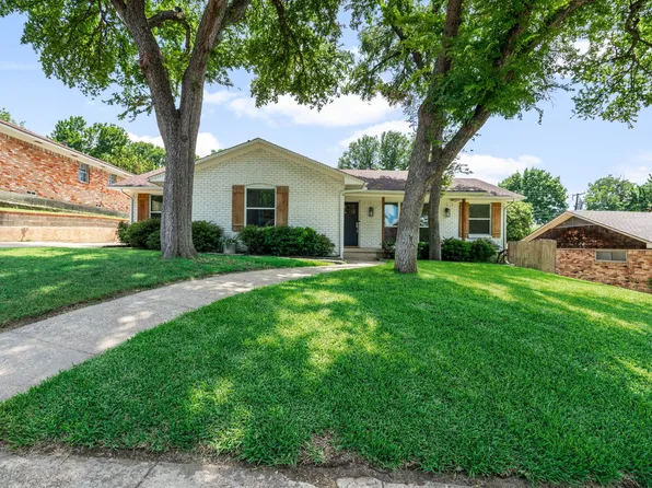 2341 Pinebluff Dr, Dallas, TX 75228