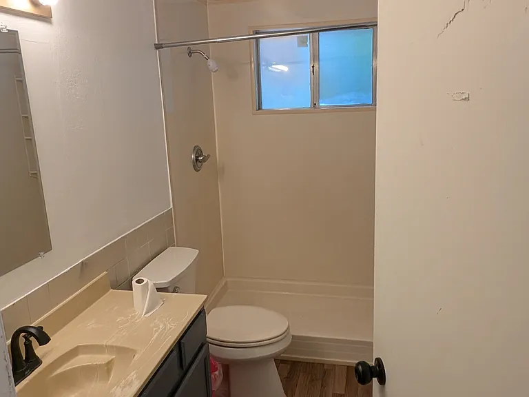 bathroom 1st floor