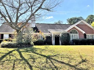 10 Trotters Ct, Covington, GA 30016