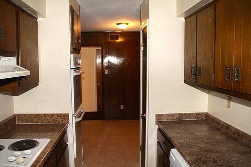5th image of 2212 Birken Dr