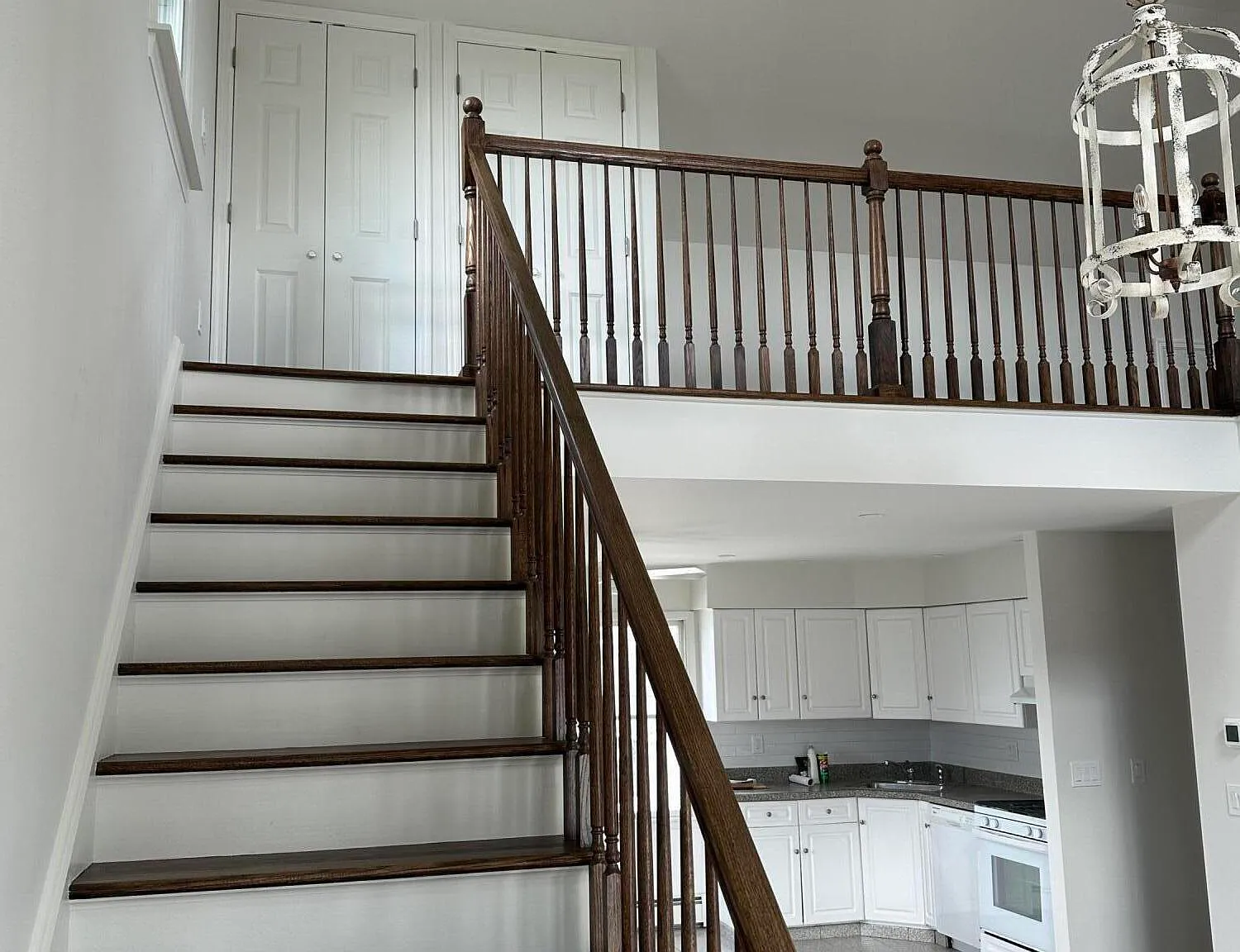 2 bed, 1958 sqft, $4,250 — Photo 2