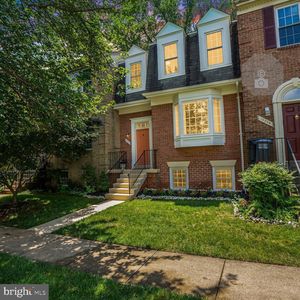 12340 Fox Lake Ct, Fairfax, VA, 22033