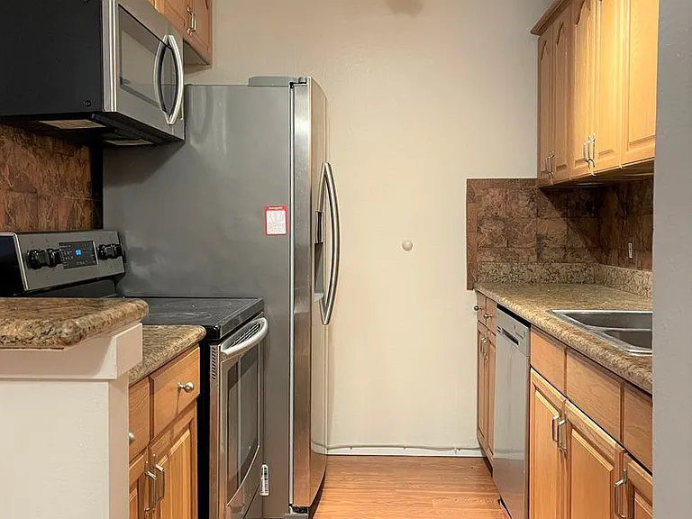 3602 W Estates Ln #211 — Photo 12