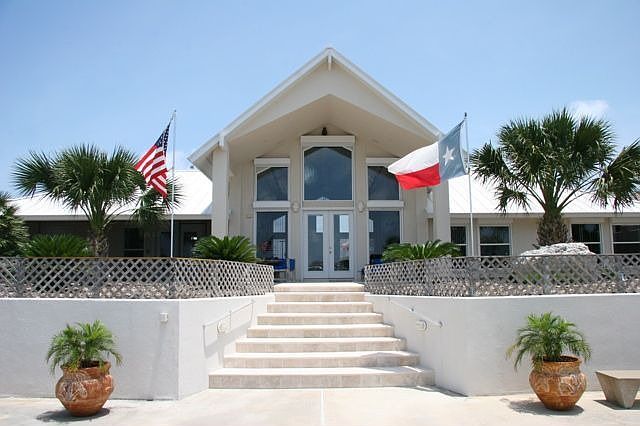 1st image of 109 Amberjack Dr