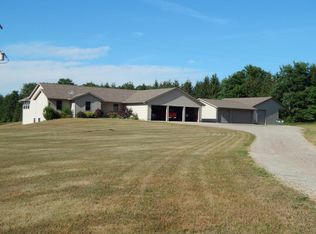 70503 Kime Rd, Sturgis, MI 49091