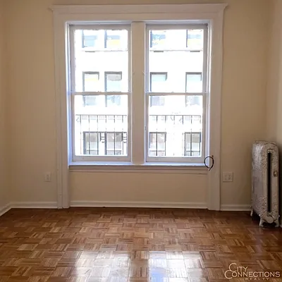 Rented by City Connections Realty | media 20