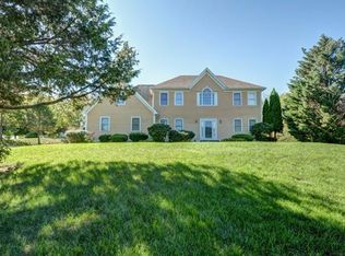 12 Cornish Dr, Hudson, MA 01749