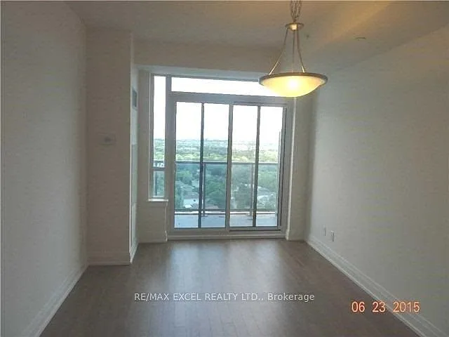 7167 Yonge St #1503 — Photo 7