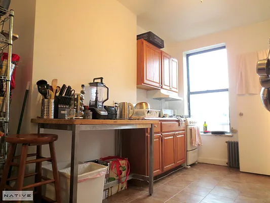 Rented by Native Real Estate LLC | media 20