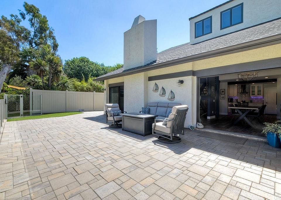 1st image of 2339 Nicklaus Dr