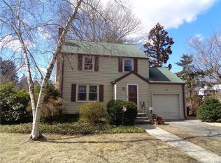 1267 E Main St, Stratford, CT 06614