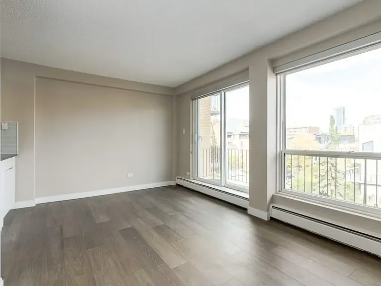 1015 Cameron Ave SW — Photo 39