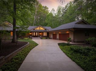 501 W Poplar Ridge Ct, Greensboro, NC 27455