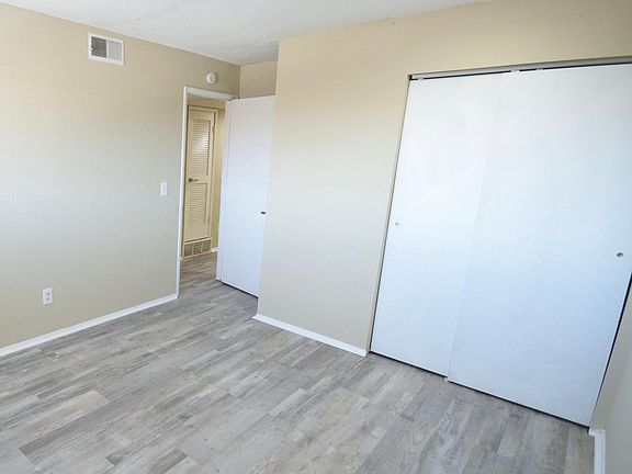 3rd image of 6108 Balboa St #29G
