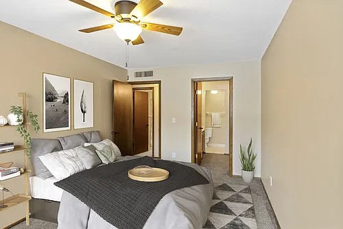 Willoway Apartments Photo 1
