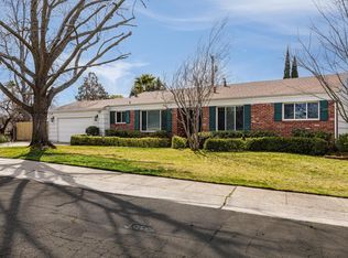 7990 Via Roma Dr, Fair Oaks, CA 95628