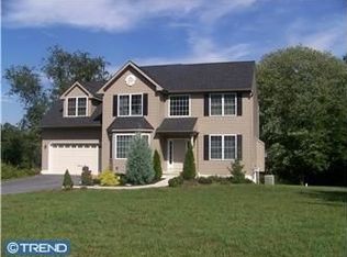 192 Swinehart Rd, Coatesville, PA 19320