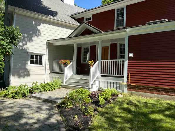 392 Walnut Hill Rd #2, North Yarmouth, ME 04097
