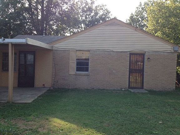 2nd image of 1101 Lehr St