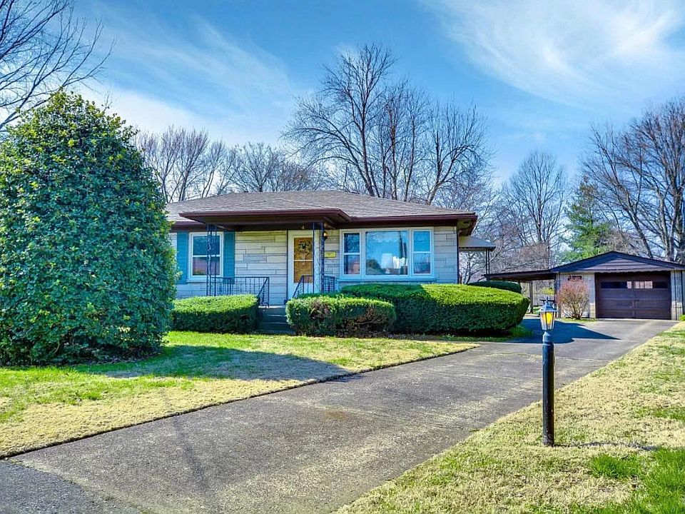 1st image of 4 Lynn Lea Ct