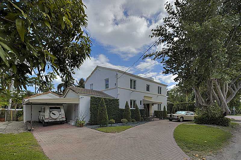 1st image of 235 W San Marino Dr