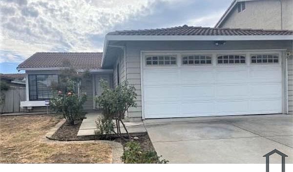 1st image of 2906 Tolliver Dr