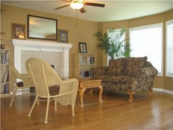 2nd image of 1117 River Run Dr