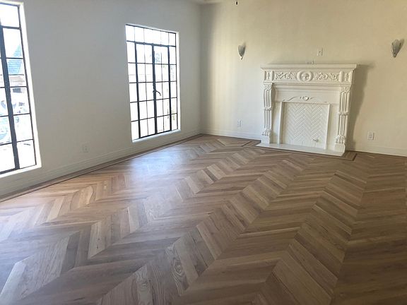 2nd image of 555 N Rossmore Ave APT 302