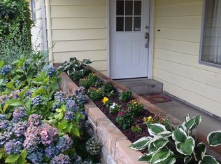 21926 97th Ave W, Edmonds, WA 98020