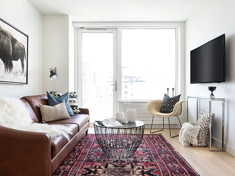 1108 Pendrell St — Photo 43