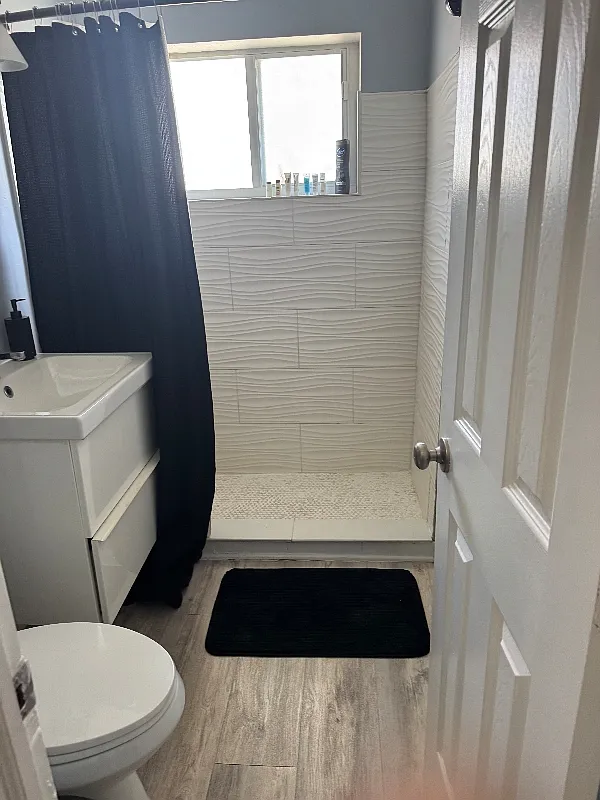 Studio, 900 sqft, $2,400 — Photo 4