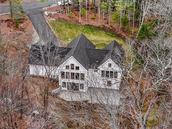 3rd image of 118 Baker Road