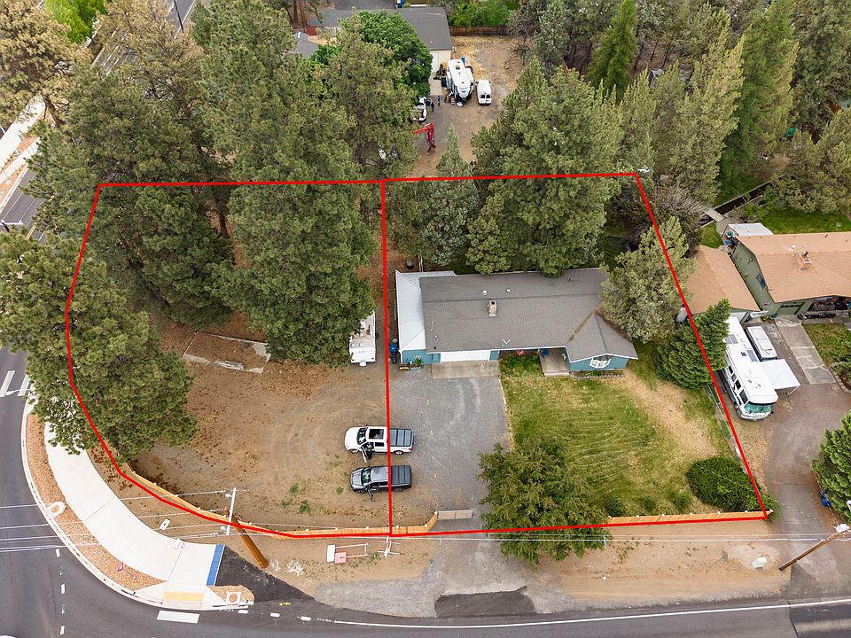1st image of 61984 Pettigrew Rd