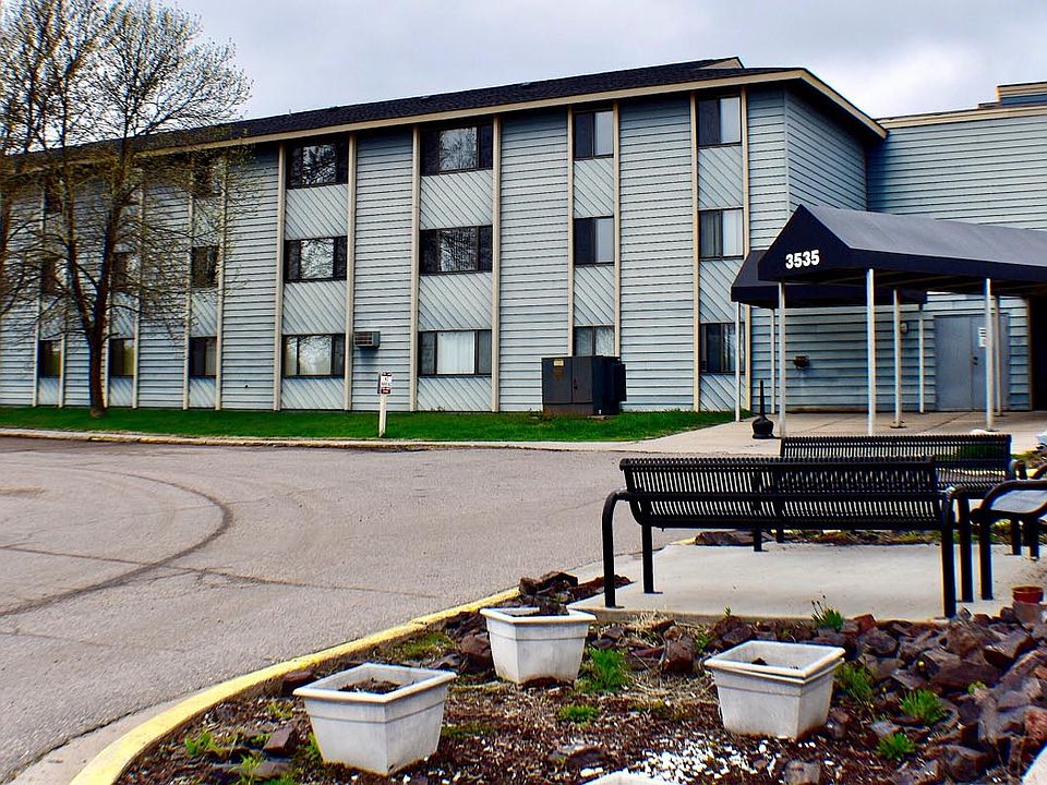 1st image of 3505 9th Ave W #2B-2Ba-848Sqft