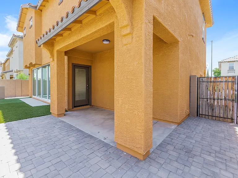 4138 E Pony Ln — Photo 17