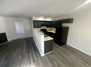 2436 E 10th St APT 106, Tulsa, OK 74104