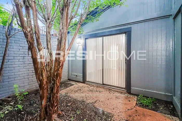 6327 Dawnridge Dr — Photo 12