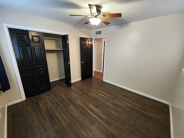 1795 Carlyle Dr — Photo 25