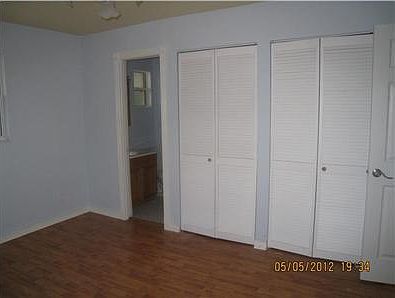 3rd image of 2184 1st Pl SW