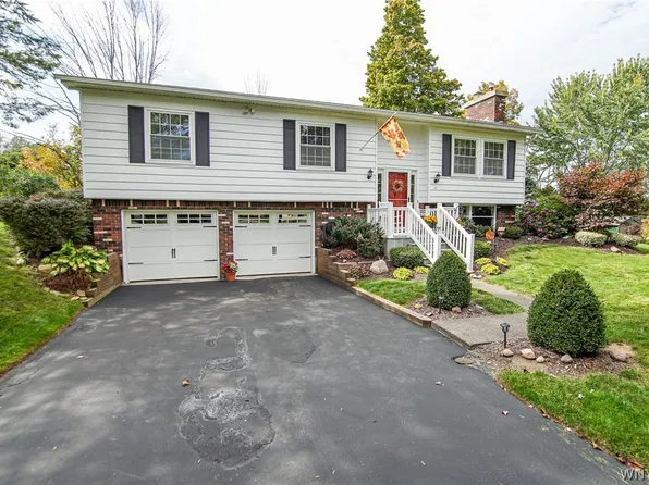 2176 Williston Hts, Marilla, NY 14102