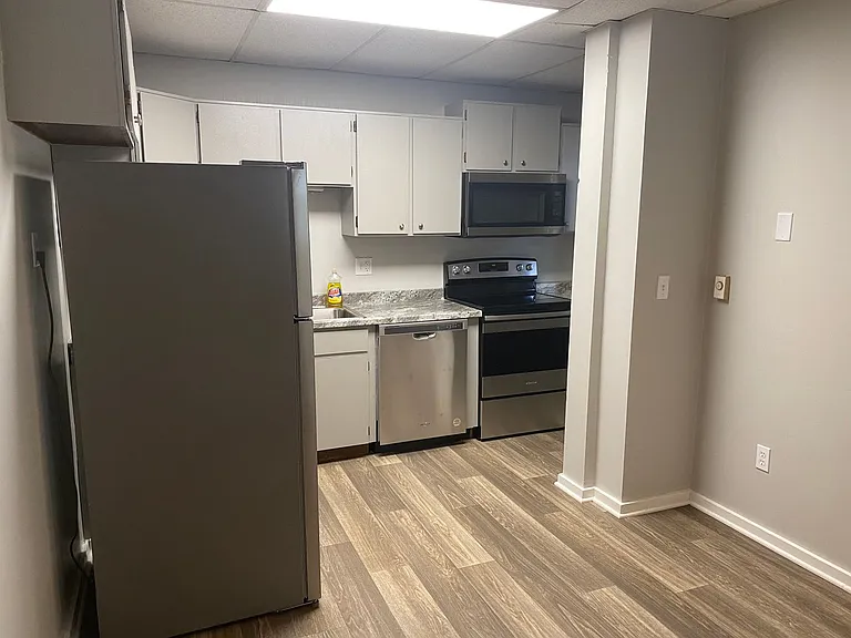 15-27 Marietta Ave. — Photo 4