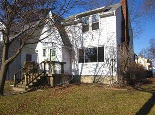 541 Pacific Ave, Lansing, MI 48910